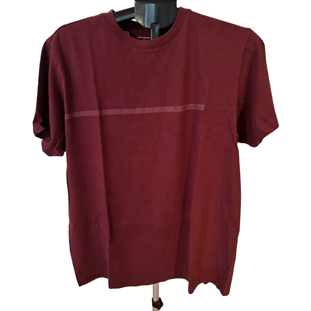 BANANA REPUBLIC SHORT SLEEVE BURGUNDY CREW NECK SHIRT